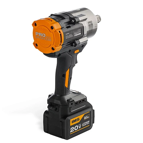 Гайковерт ударный аккумуляторный 1600Нм RUNTEC PRO