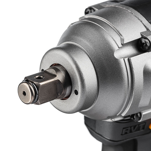 Гайковерт ударный аккумуляторный 500Нм RUNTEC PRO