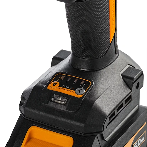 Гайковерт ударный аккумуляторный 1600Нм RUNTEC PRO